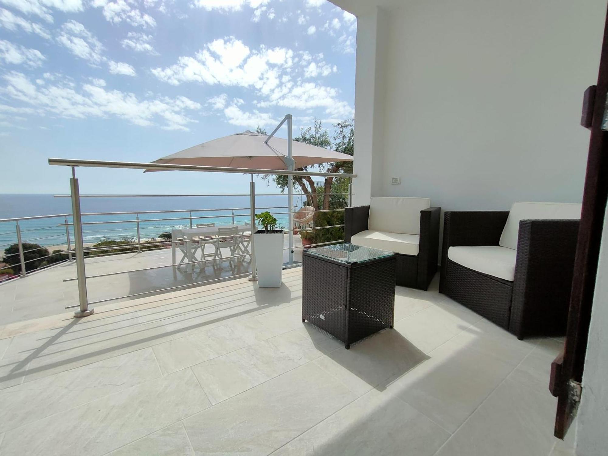 La Terrazza Sull'Alba Villa Costa Rei Exteriör bild