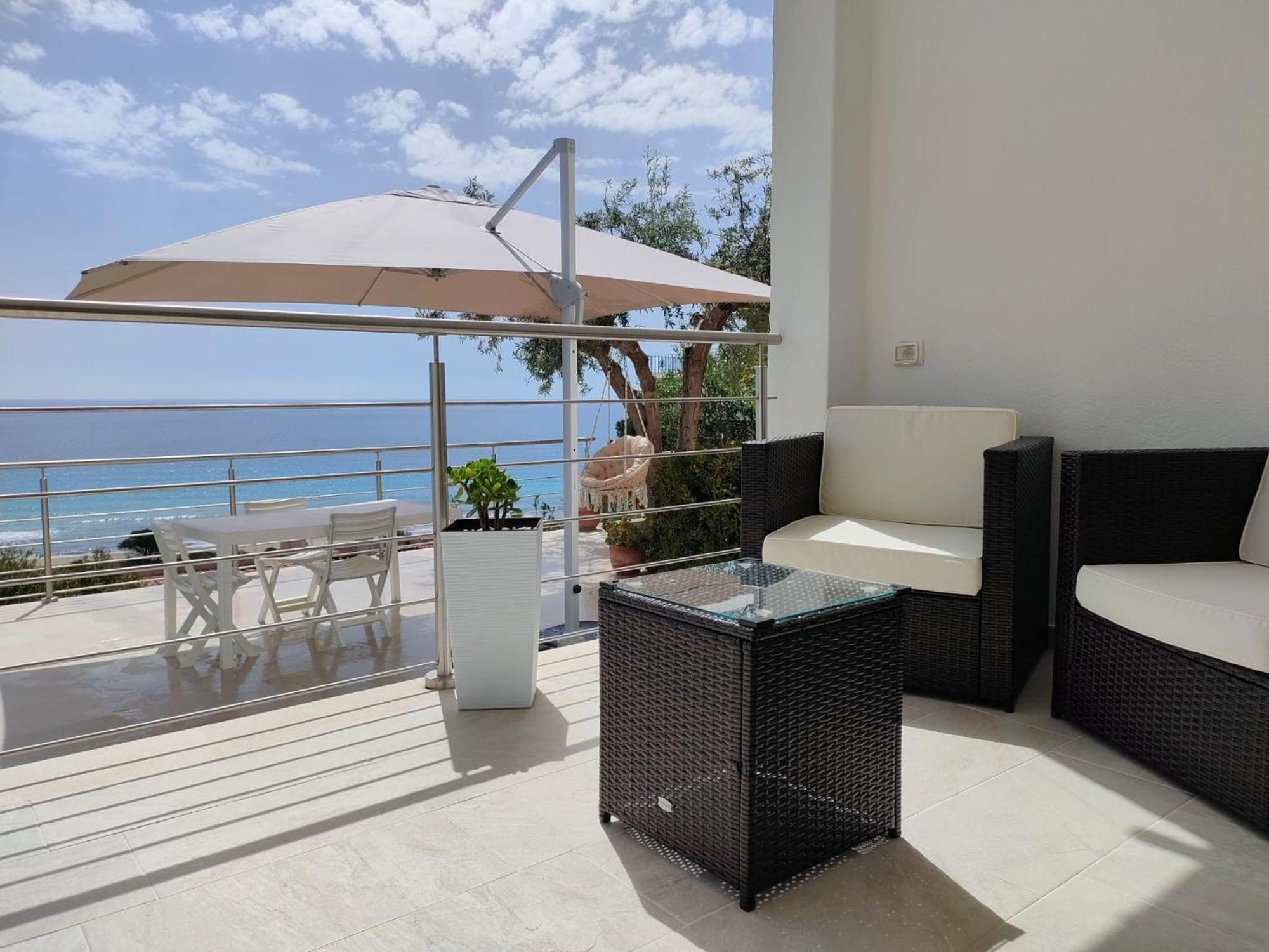 La Terrazza Sull'Alba Villa Costa Rei Exteriör bild